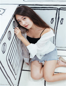 黄色三级电影网