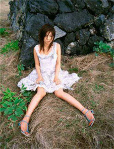 美里麻衣