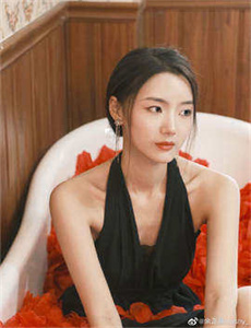 耽美小说h肉文